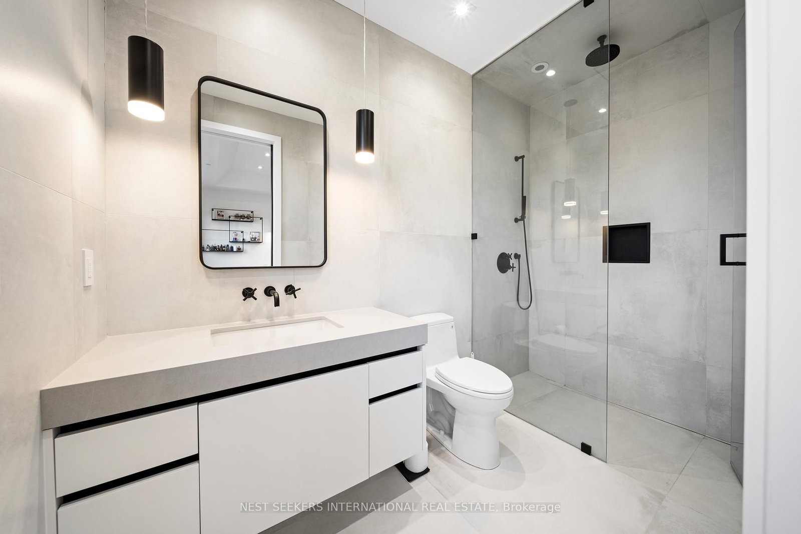 29 Greenside Drive • King, ON photo 28