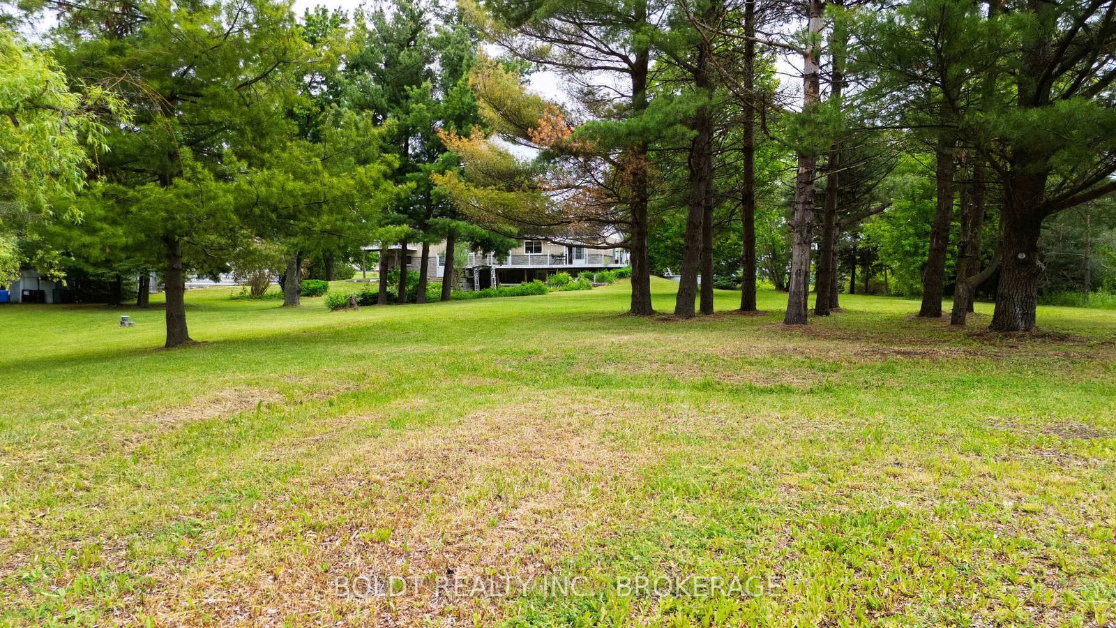 5832 5th Side Road • Innisfil, ON photo 10