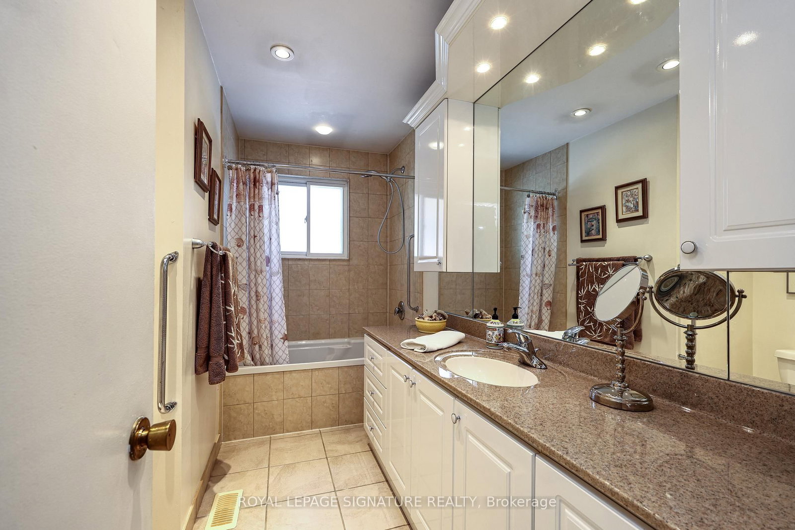 60 Sciberras Road • Markham, ON photo 32