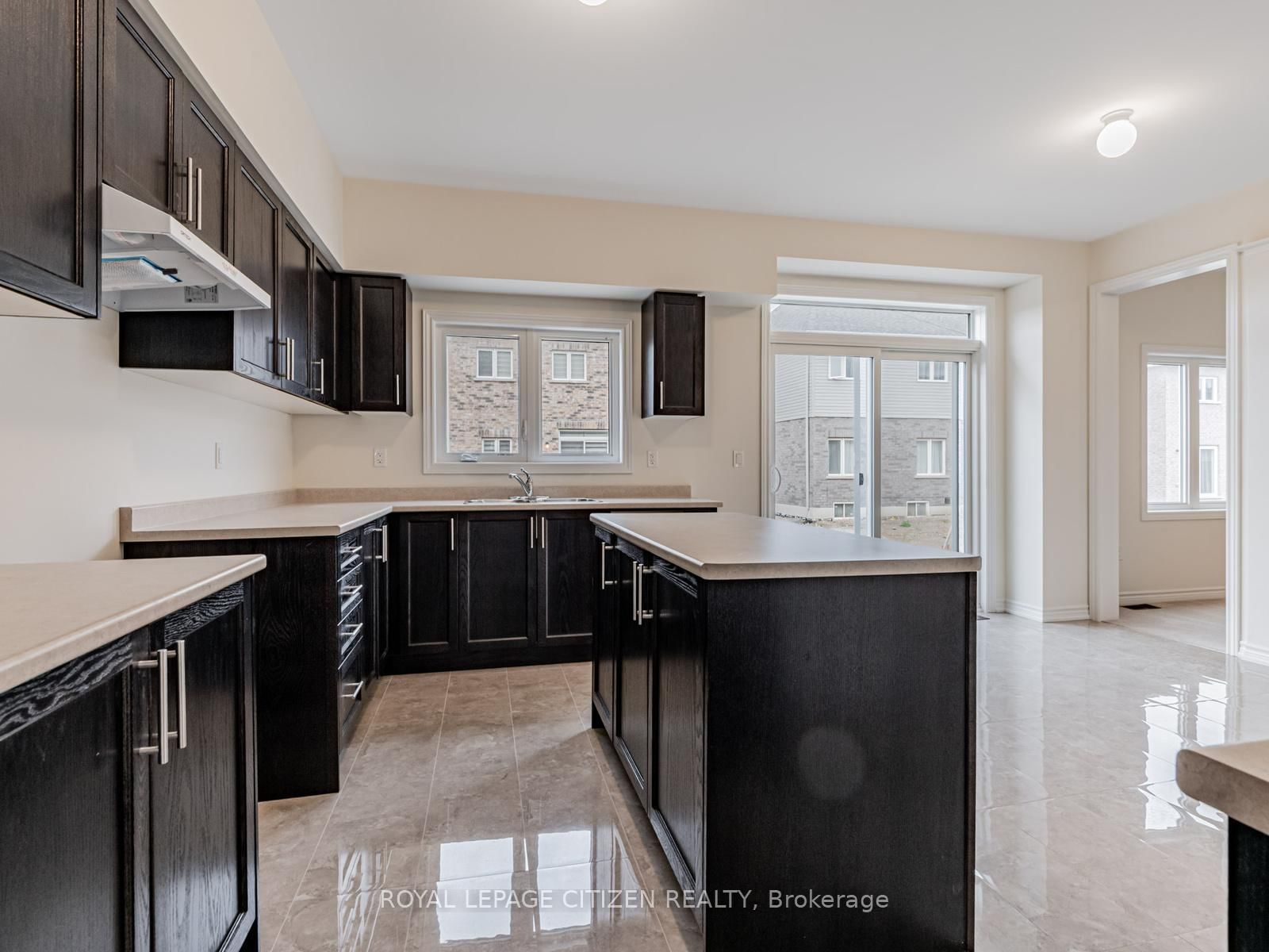 17 Heather Fullerton Road • Georgina, ON photo 9