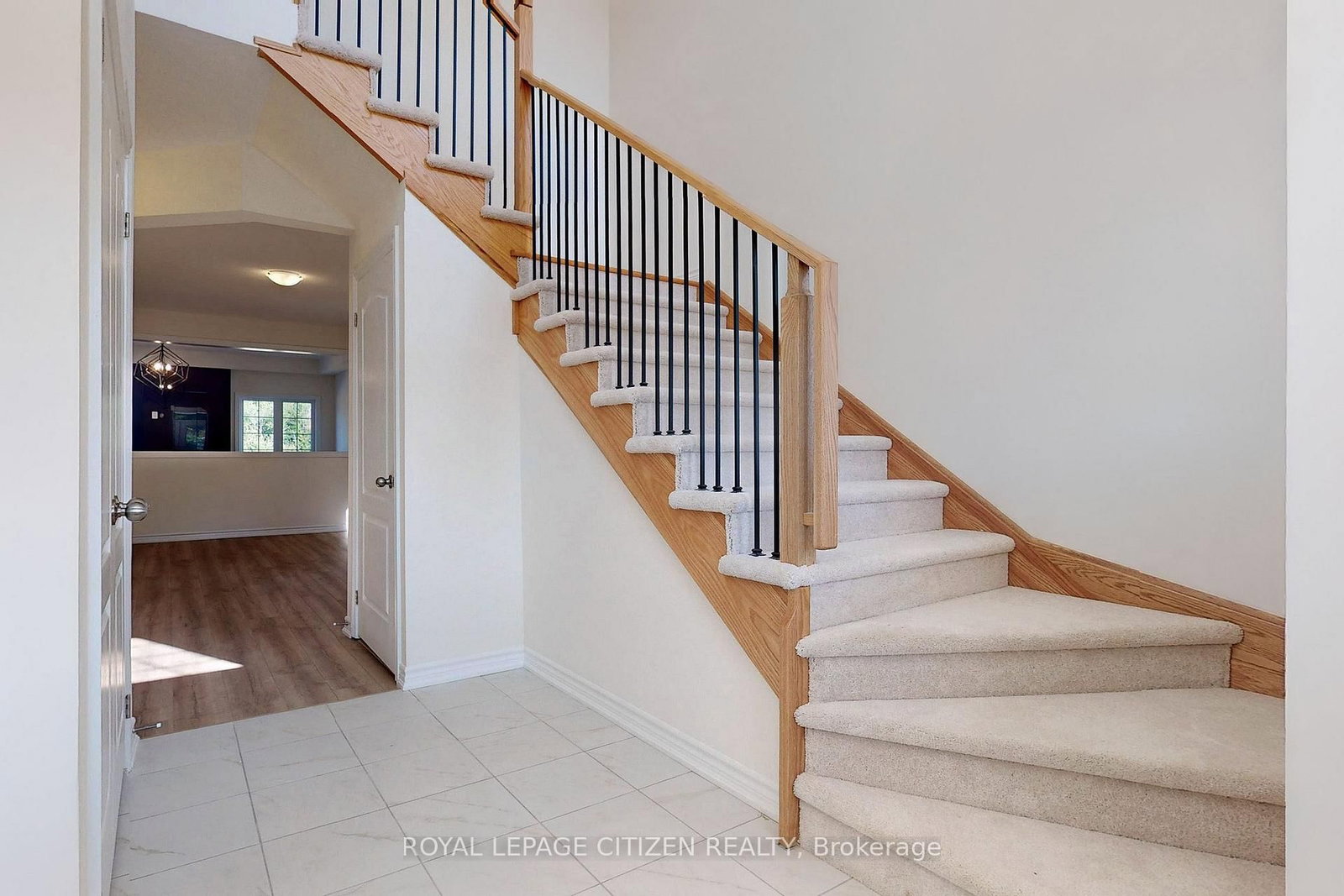140 Hawkins Street • Georgina, ON photo 23