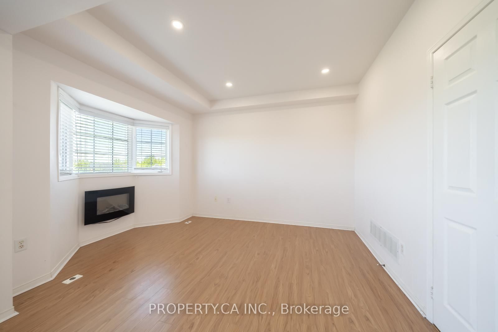 15 Cornell Meadows Avenue • #A206 • Markham, ON photo 30
