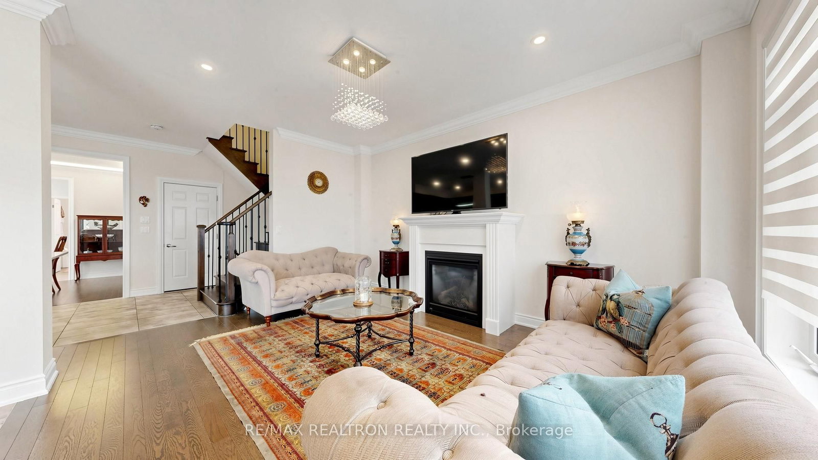 18 Ladder Crescent • East Gwillimbury, ON photo 11