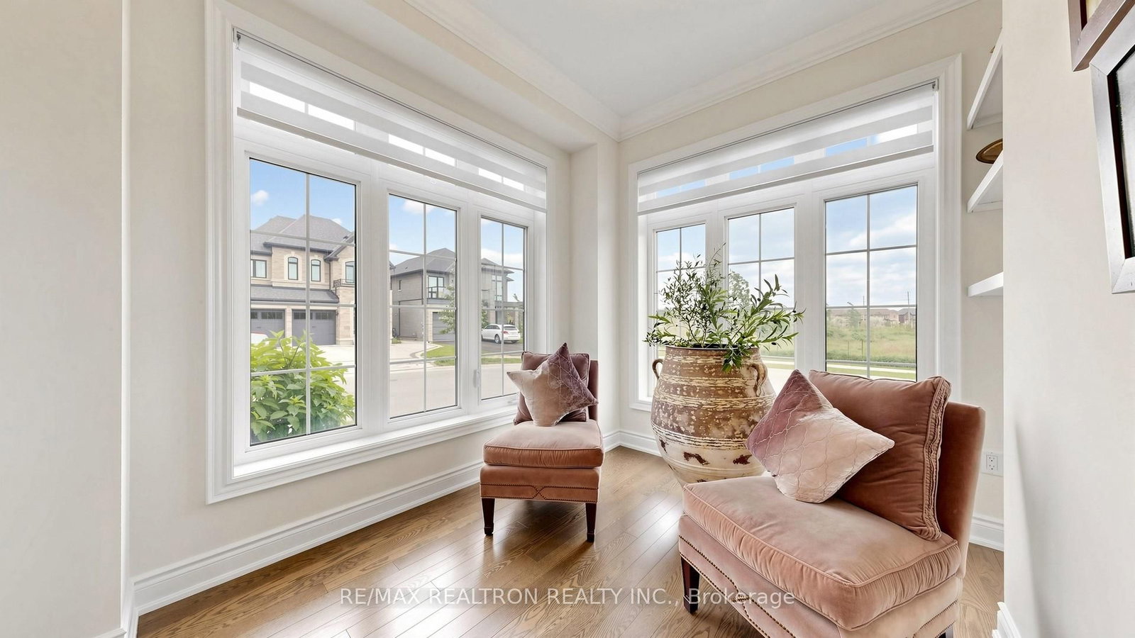 18 Ladder Crescent • East Gwillimbury, ON photo 17
