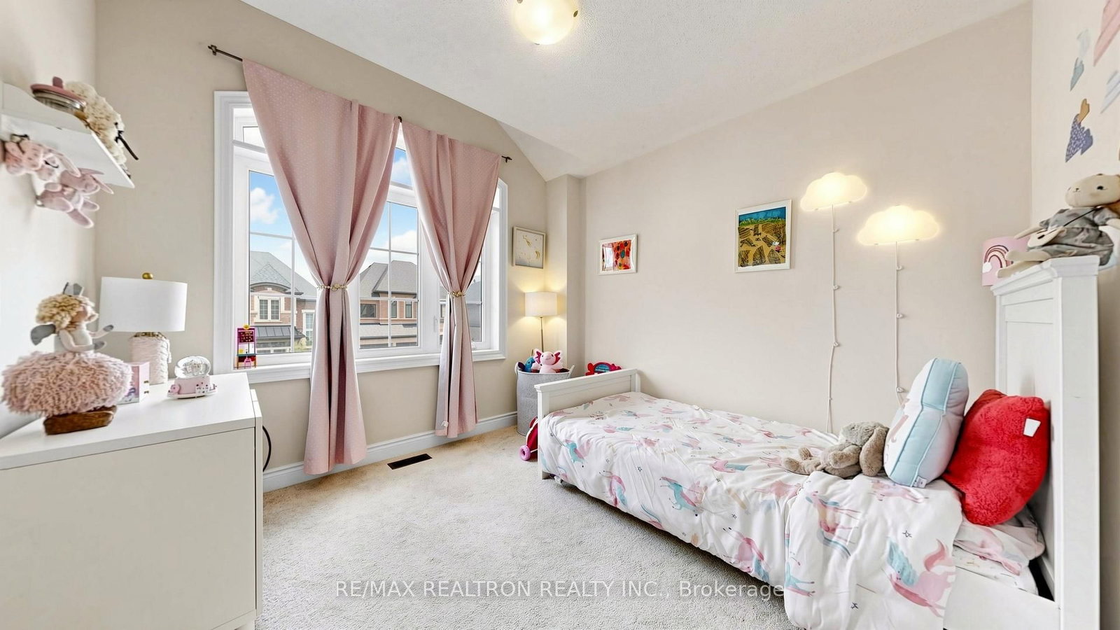 18 Ladder Crescent • East Gwillimbury, ON photo 29