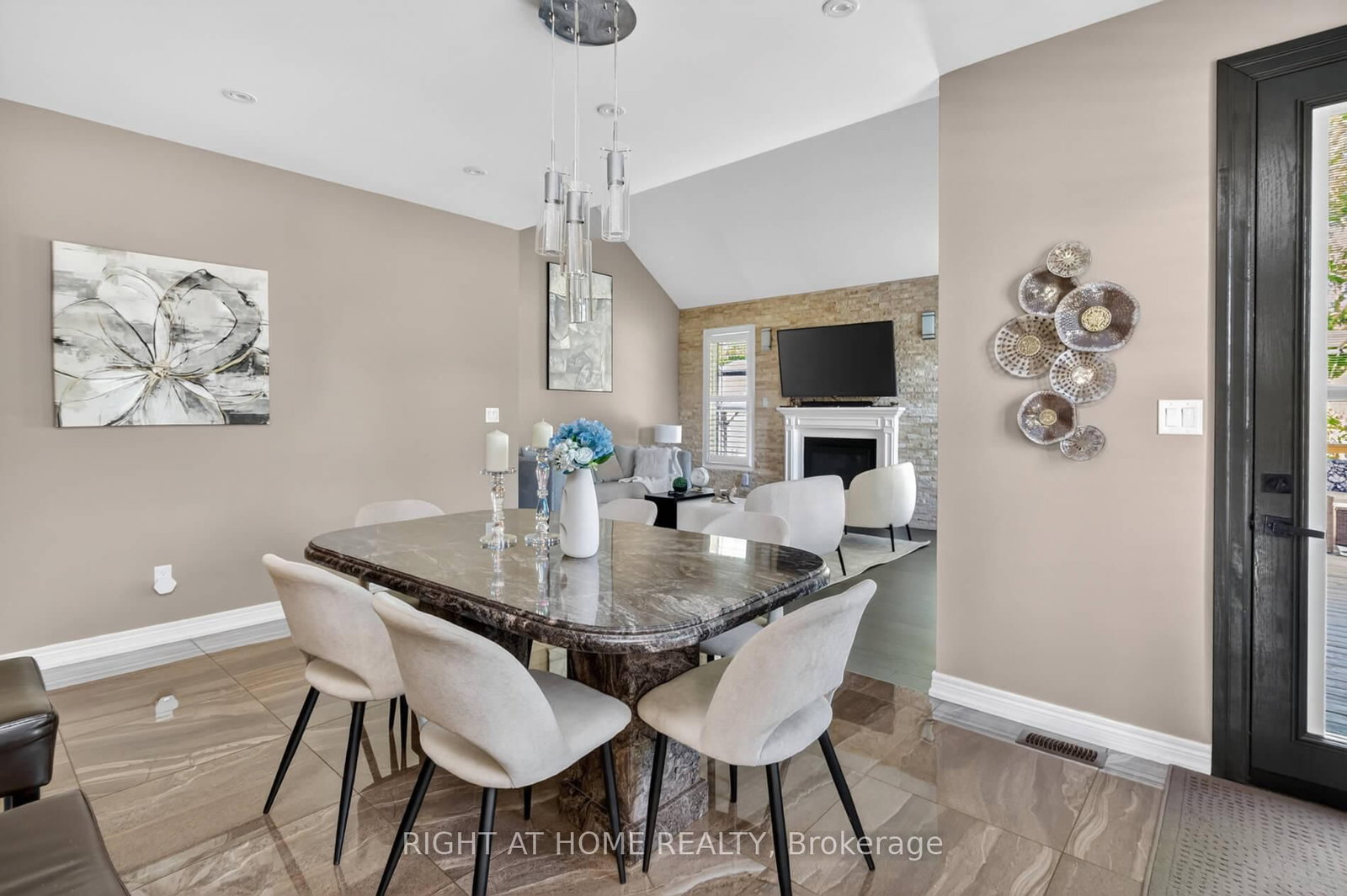 80 Sharpe Crescent • New Tecumseth, ON photo 15