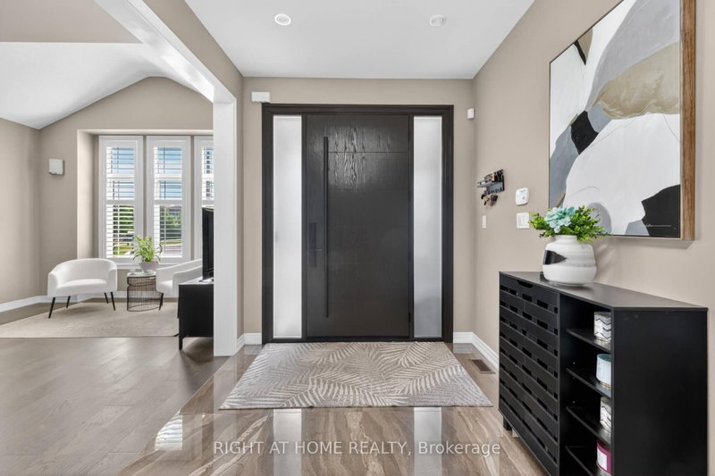 80 Sharpe Crescent