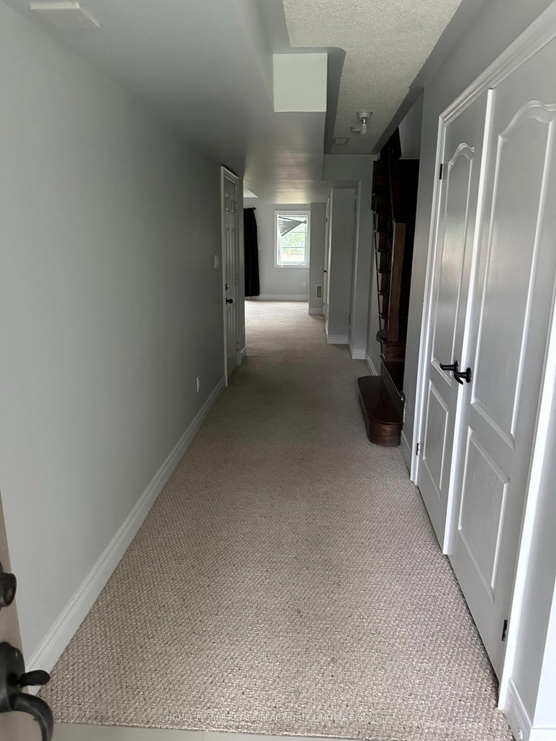 34 Lowther Avenue