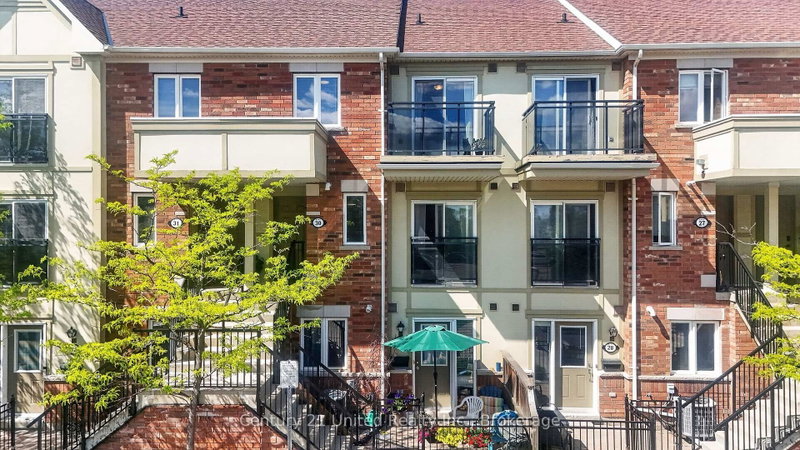 30 - 2285 Bur Oak Avenue