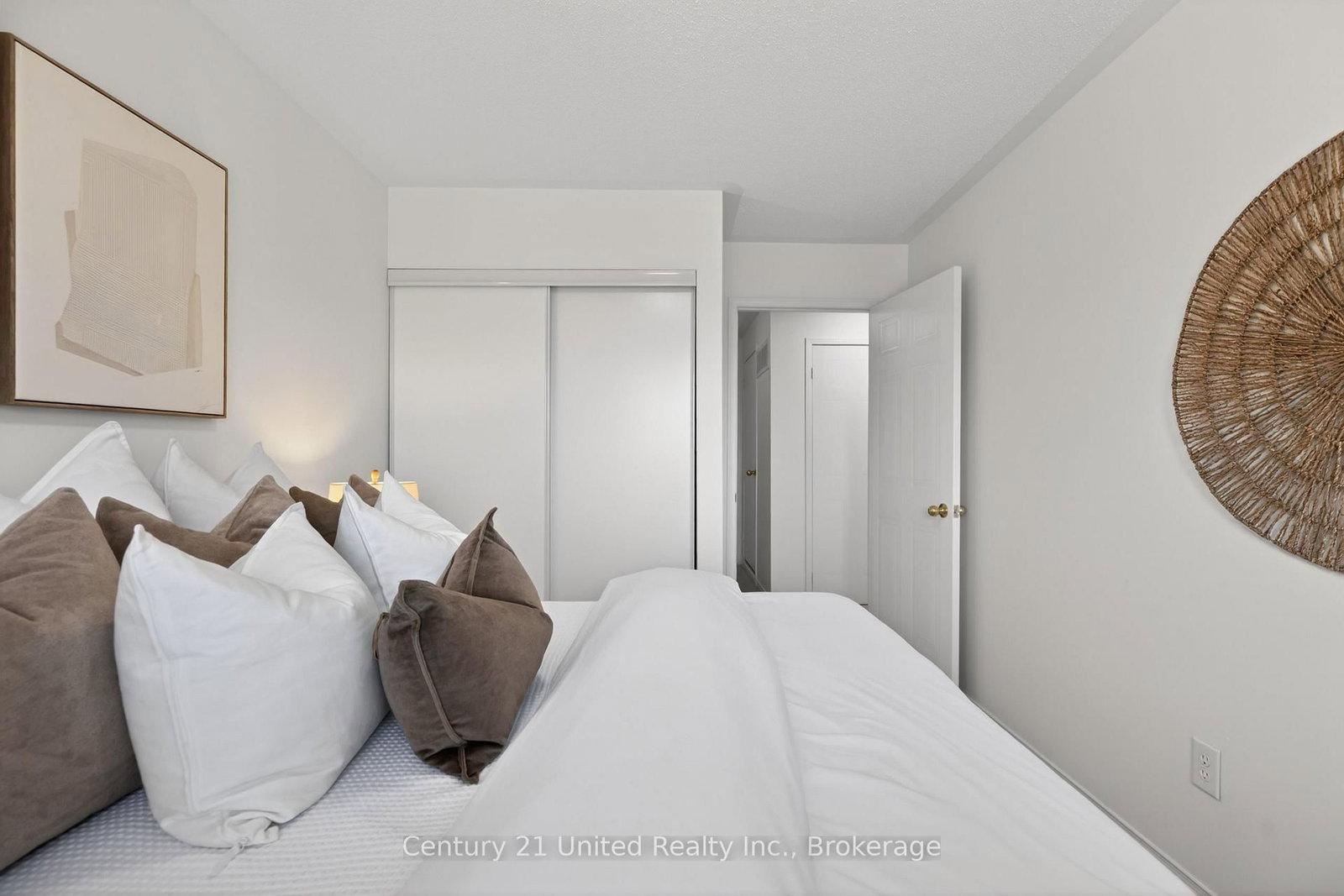2285 Bur Oak Avenue • #30 • Markham, ON photo 36