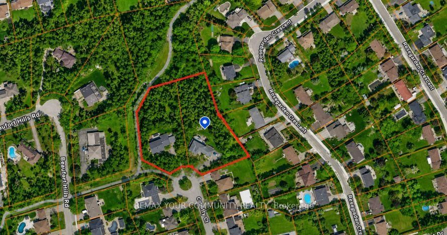 10 Country Court • Richmond Hill, ON photo 1