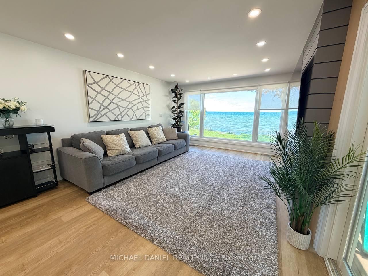 1727 Cedar Grove Avenue • Innisfil, ON photo 5