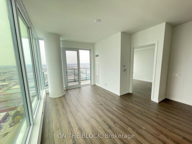 3111 - 1000 Portage Parkway