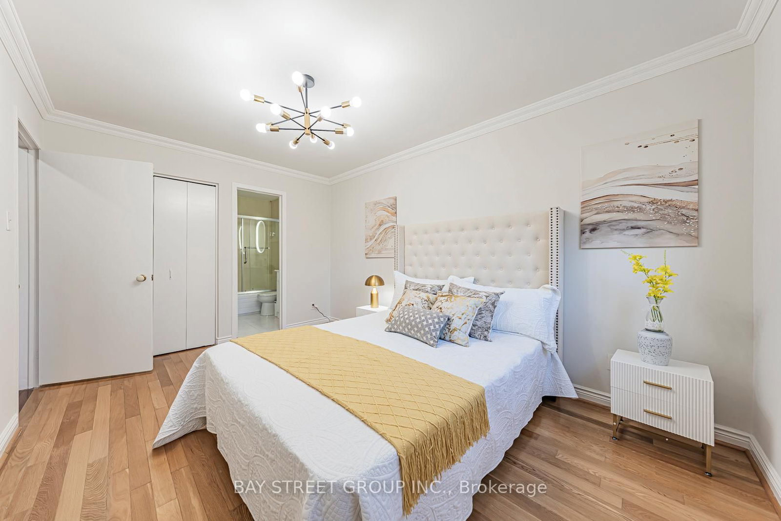 4 Sir Brandiles Place • Markham, ON photo 17