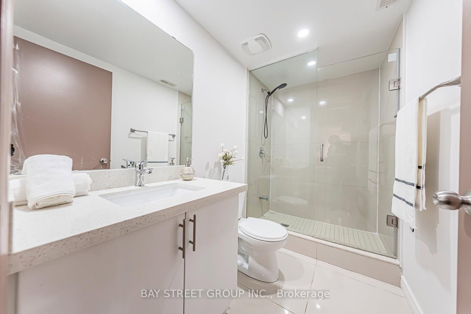4 Sir Brandiles Place • Markham, ON photo 31