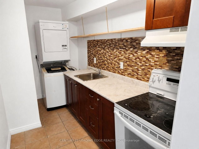 201 - 196 Chruch Street