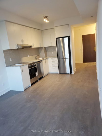 Unit 511E — 278 Buchanan Drive — photo 3