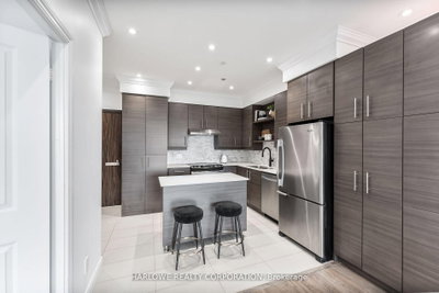 Unit 1208 — 277 South Park Road — photo 4