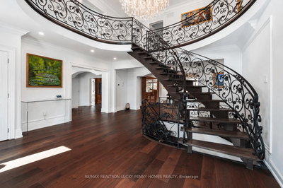35 Cachet Parkway • Markham, ON photo 6