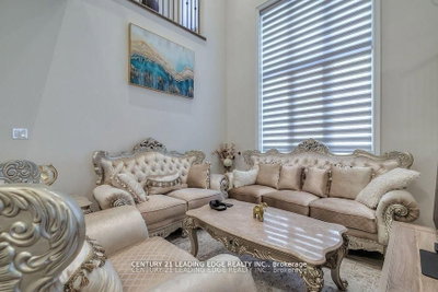77 Terravista Crescent • Vaughan, ON photo 9