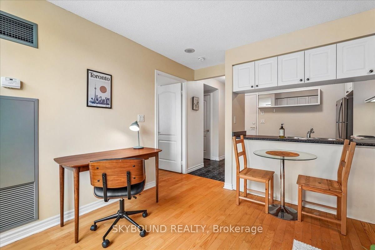 745 New Westminster Drive • #308 • Vaughan, ON photo 16