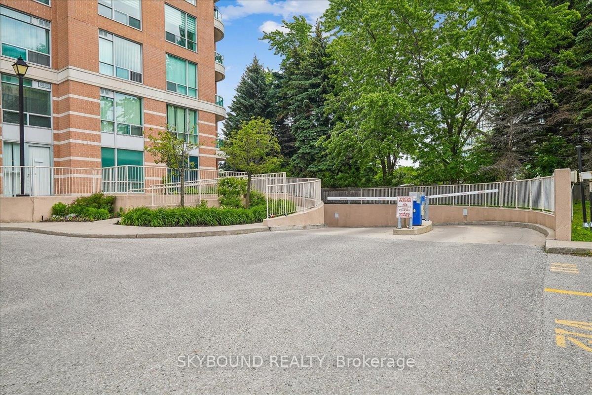 745 New Westminster Drive • #308 • Vaughan, ON photo 36