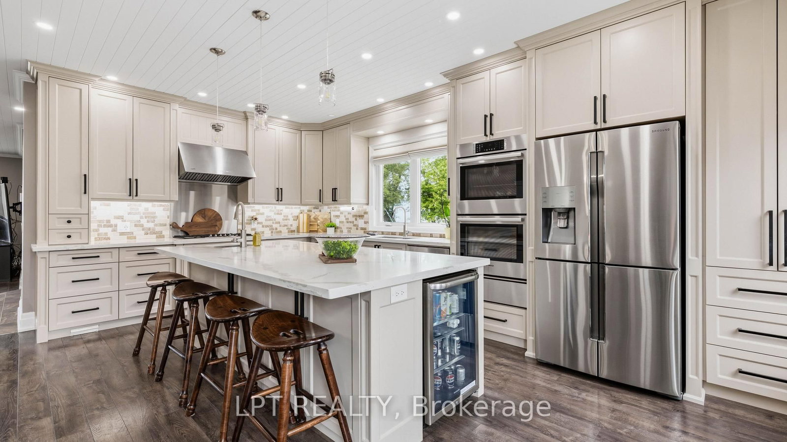165 Lake Drive E • Georgina, ON photo 12