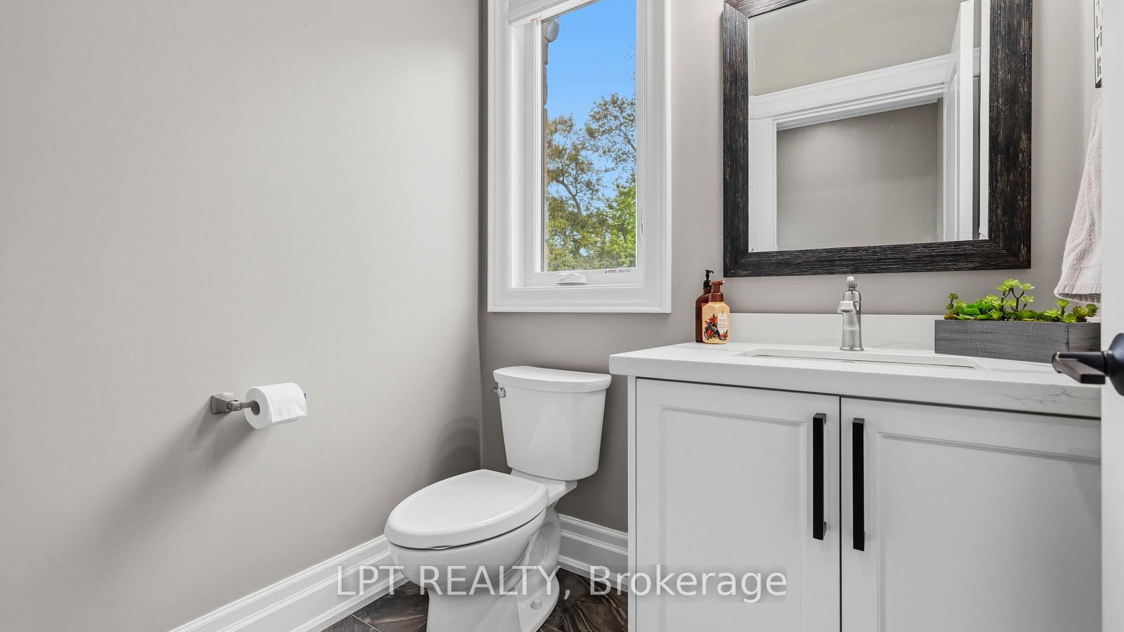 165 Lake Drive E • Georgina, ON photo 18