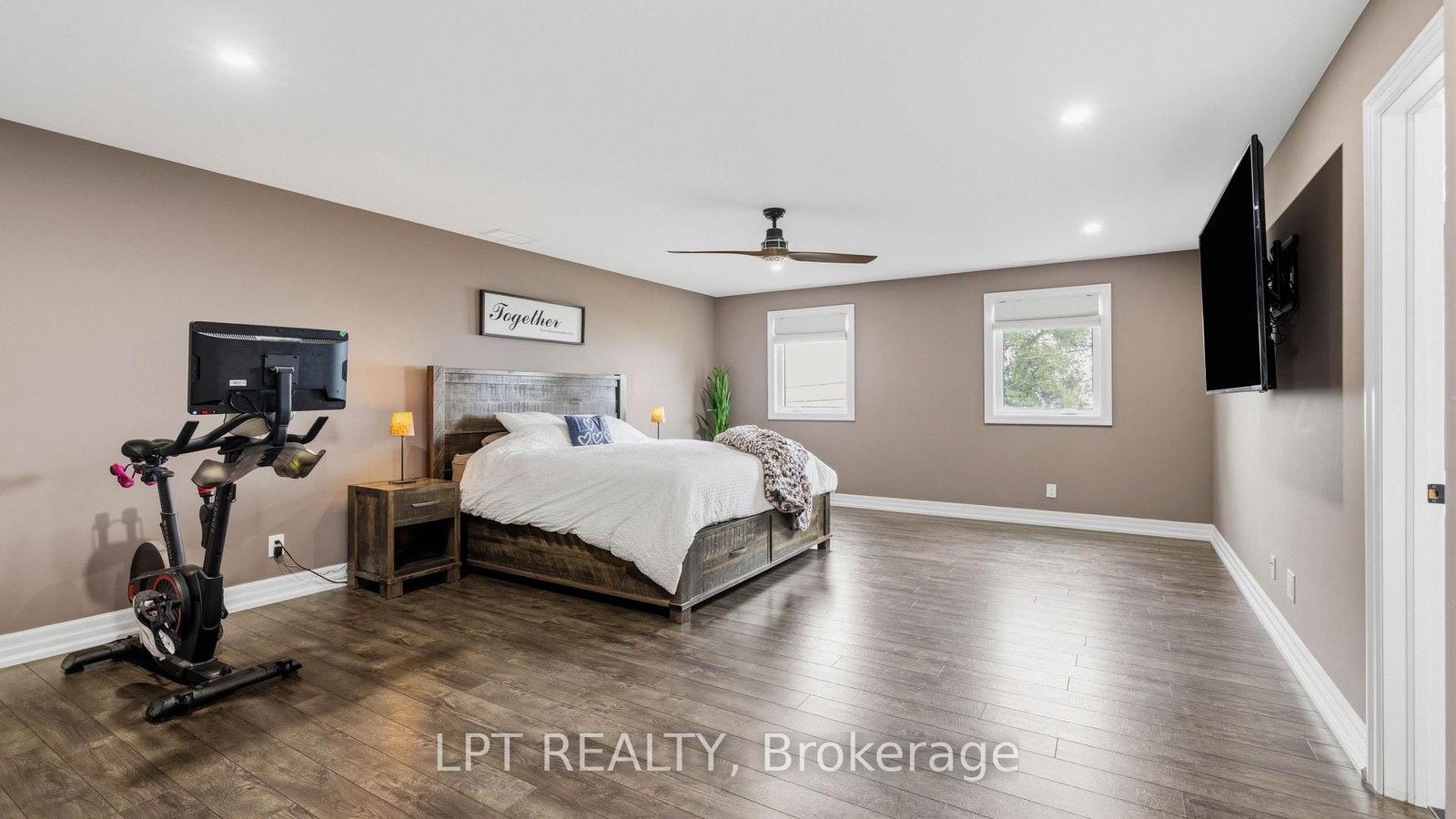 165 Lake Drive E • Georgina, ON photo 21