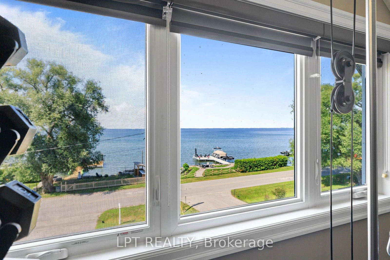 165 Lake Drive E • Georgina, ON photo 8