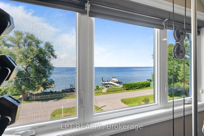 165 Lake Drive E • Georgina, ON photo 8