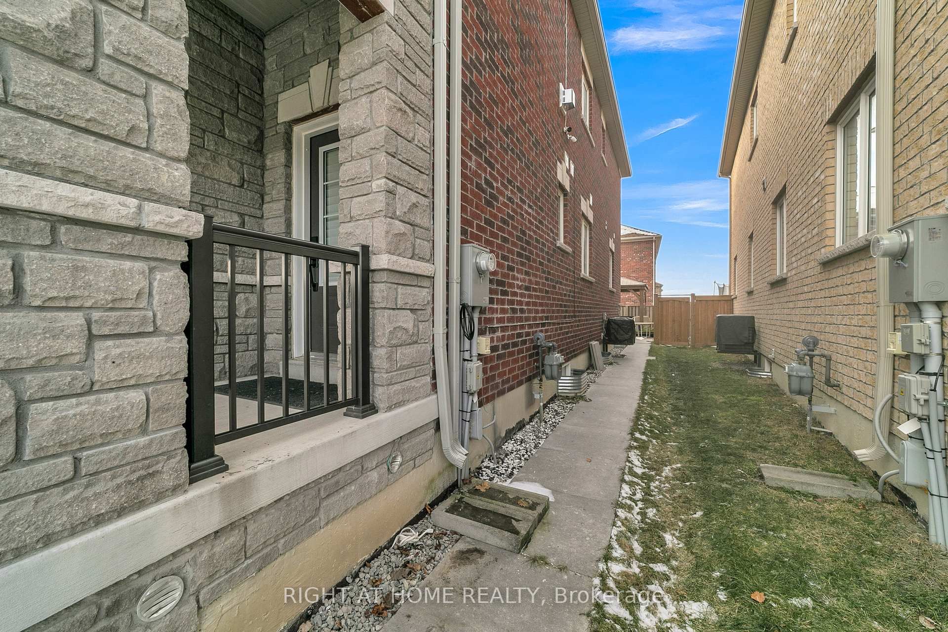 126 Blackwell Crescent