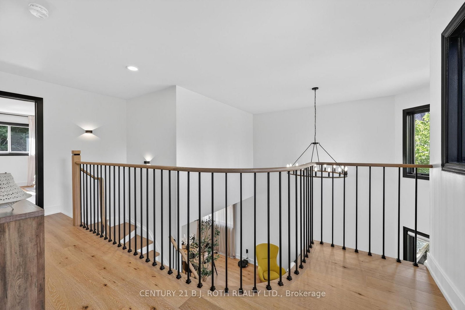 1077 CORRIE Street • Innisfil, ON photo 21