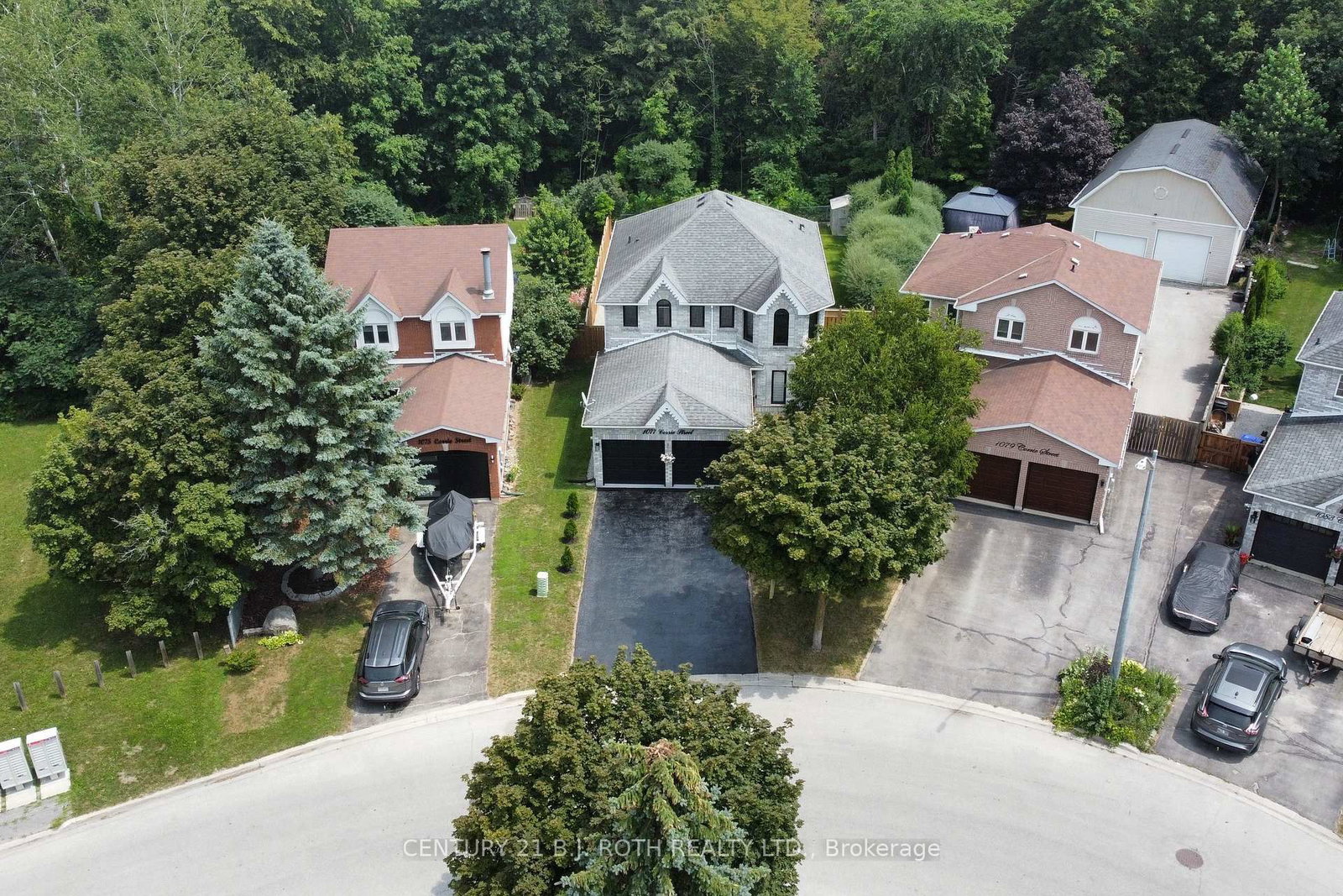 1077 CORRIE Street • Innisfil, ON photo 47