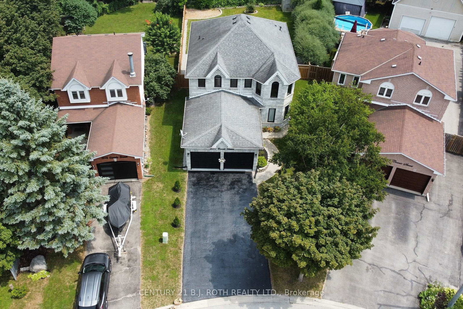1077 CORRIE Street • Innisfil, ON photo 48