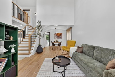 1077 CORRIE Street • Innisfil, ON photo 9