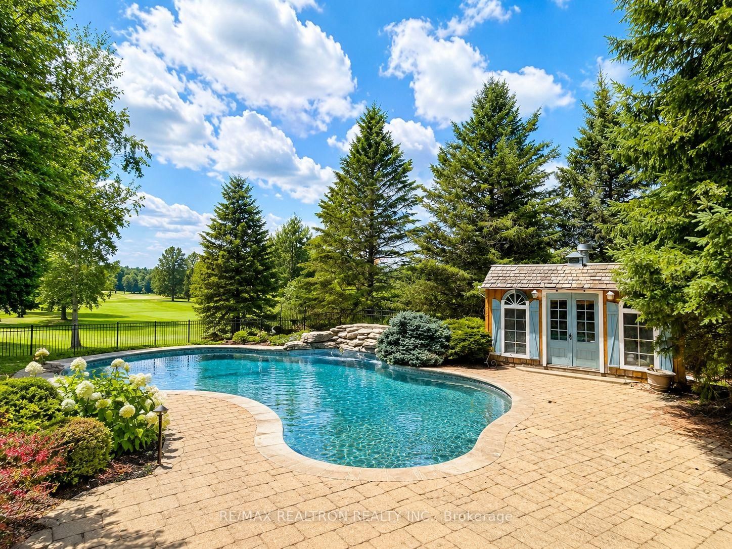4 The Fairways • Markham, ON photo 46
