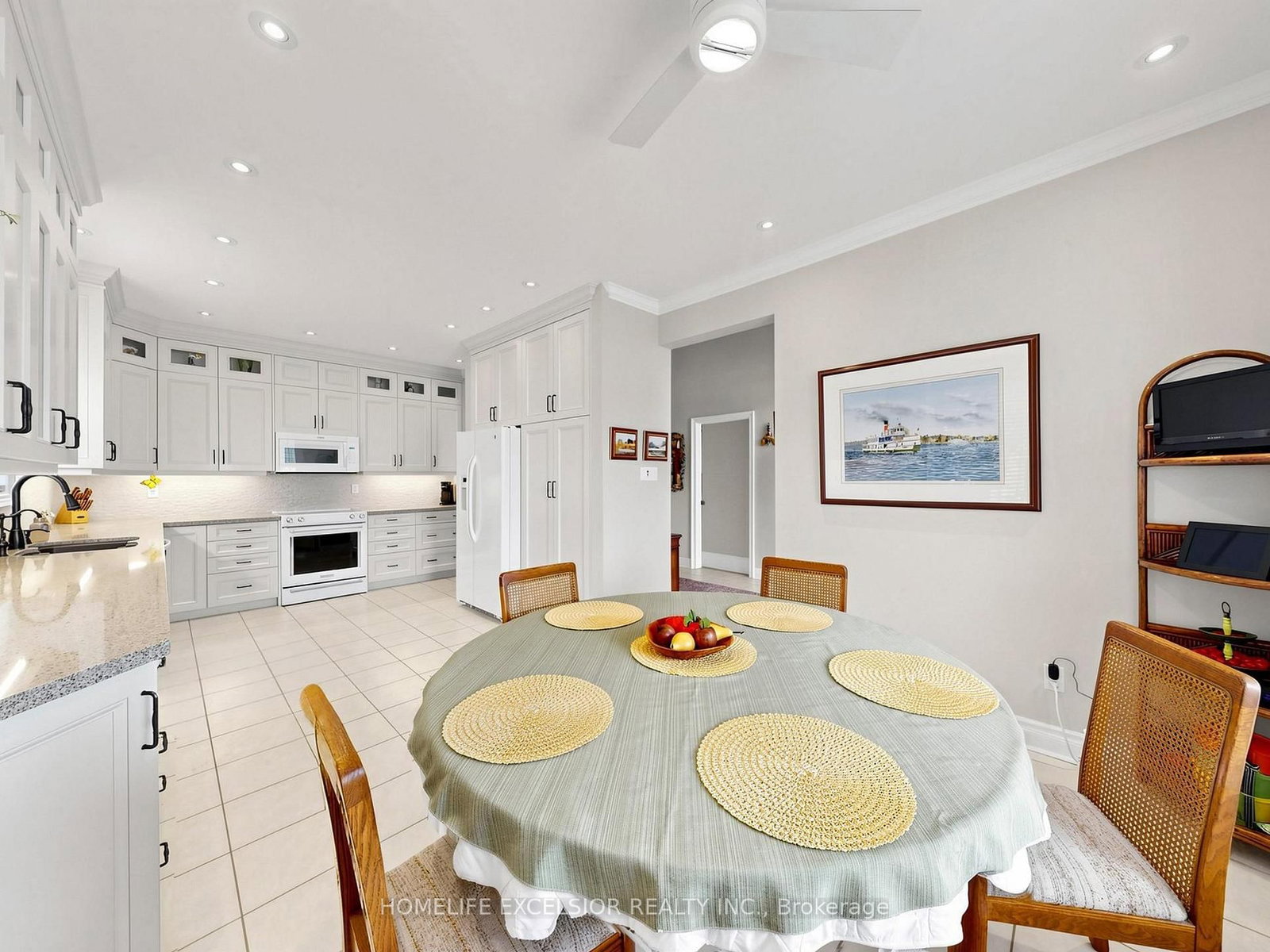 77-31 Sneads Green, Whitchurch-Stouffville, view 18