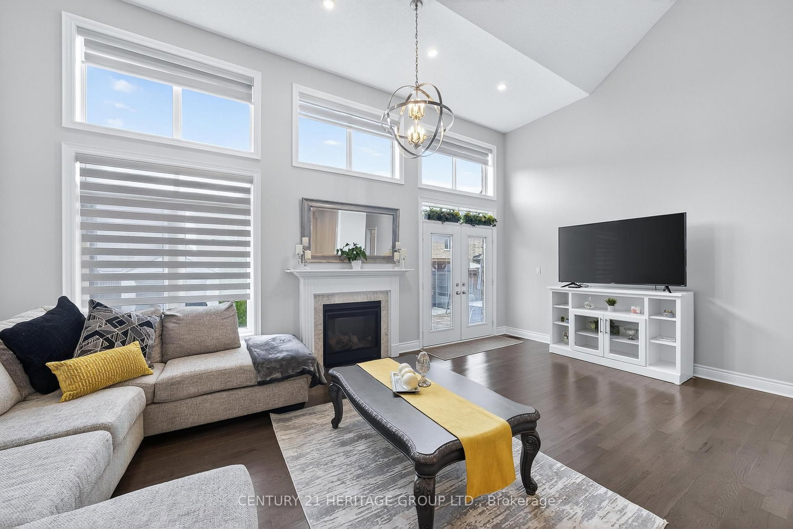 90 Gibson Circle • Bradford West Gwillimbury, ON photo 12