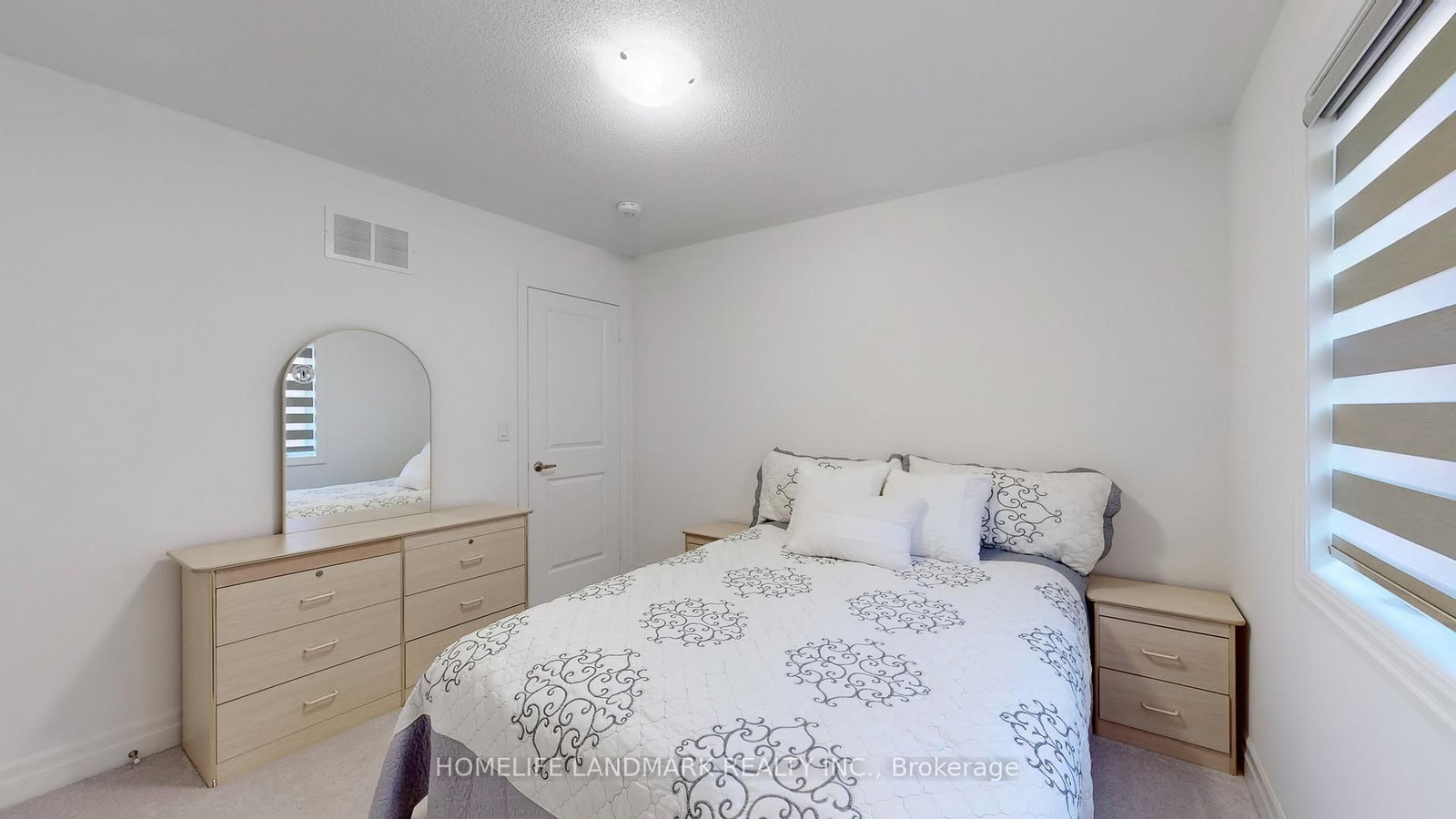 62 Frank Kelly Drive • East Gwillimbury, ON photo 24