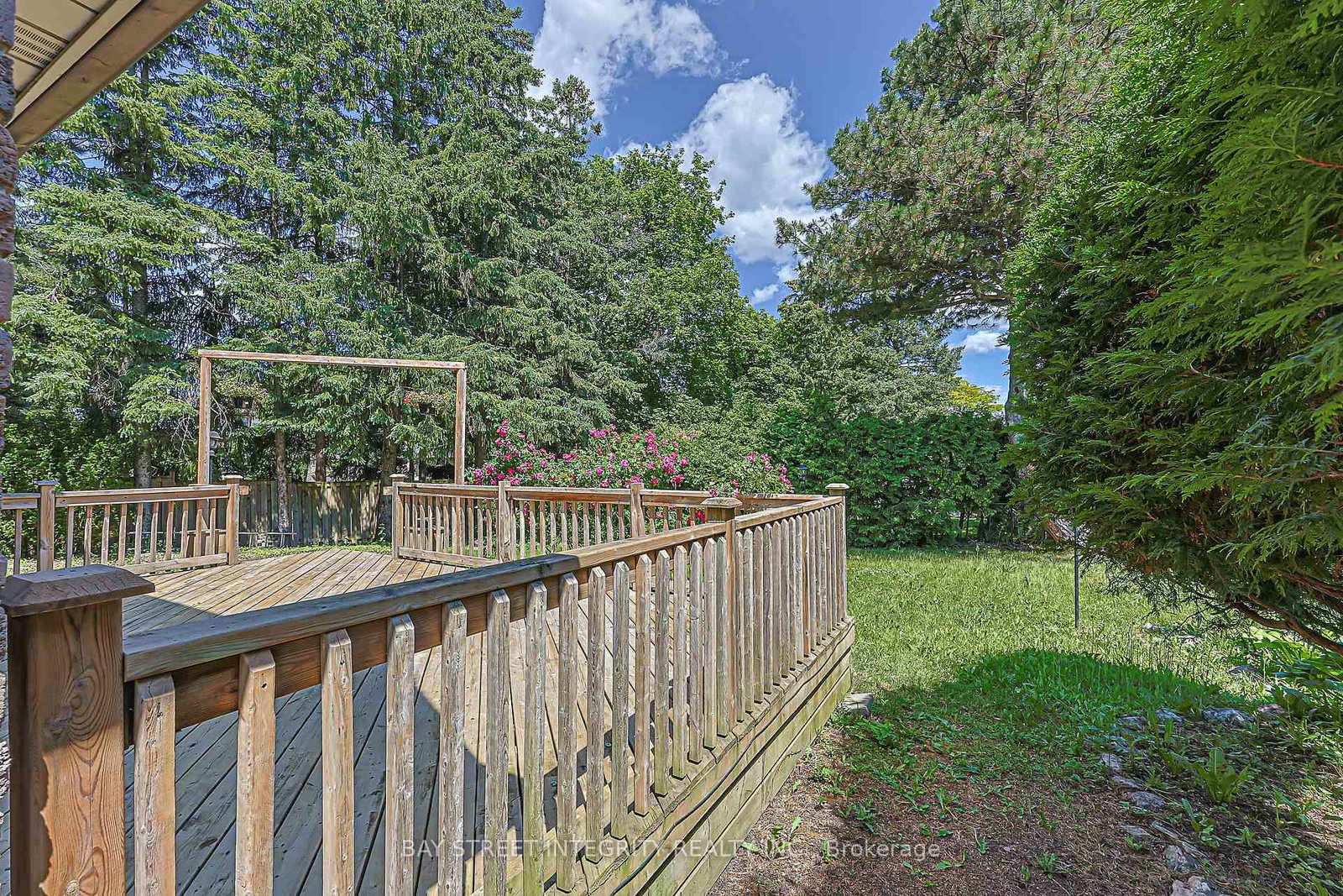 81 Dawn Hill Trail • Markham, ON photo 38
