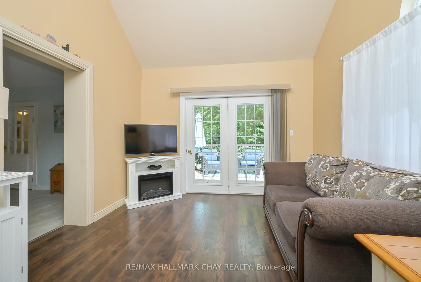 141 Murphy Road • Essa, ON photo 9