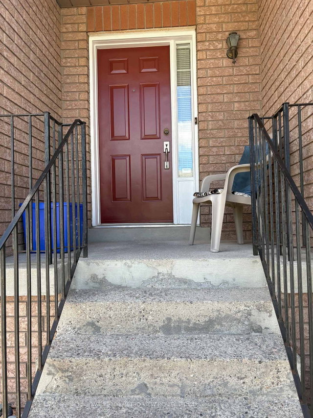 6 Michelle Drive
