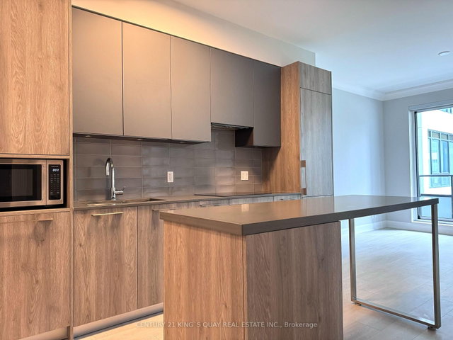 331 - 38 Waterwalk Drive