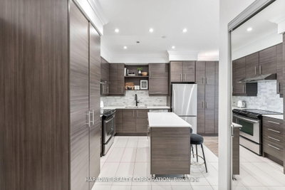 Unit 1208 — 277 South Park Road — photo 3