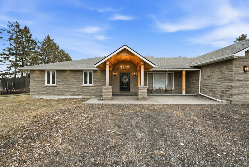 1997 15th Sideroad