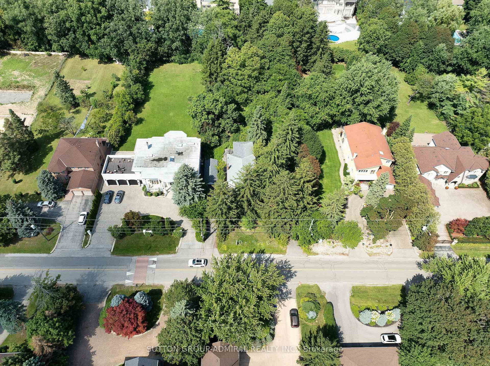 60 Arnold Avenue • Vaughan, ON photo 12
