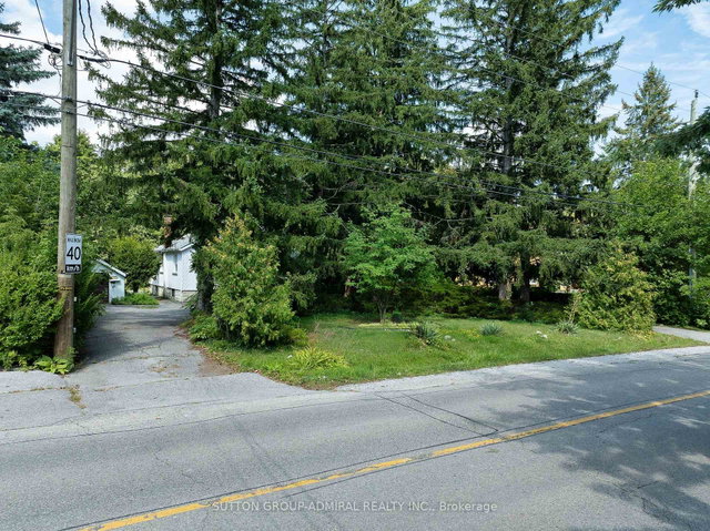 60 Arnold Avenue