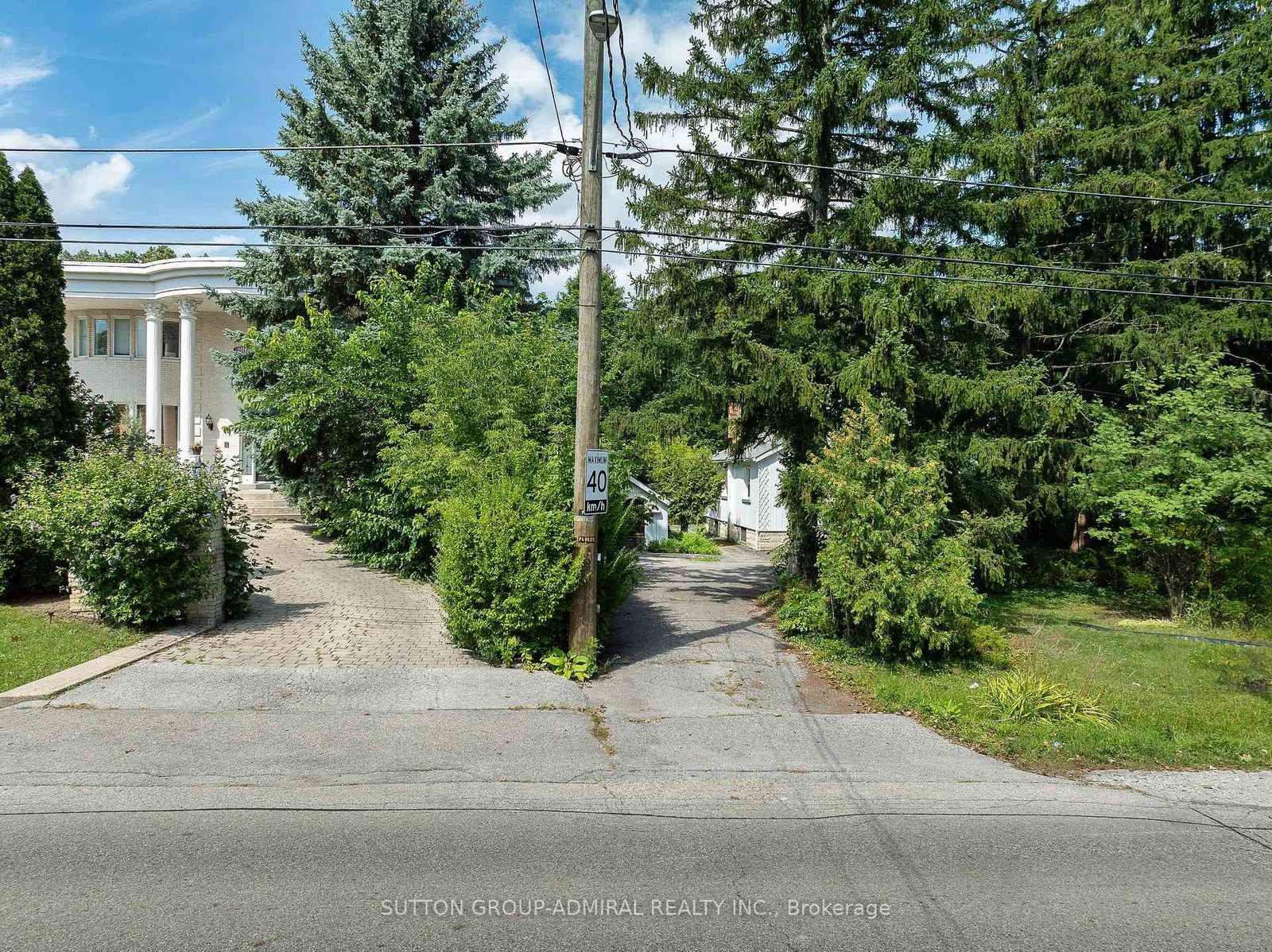 60 Arnold Avenue • Vaughan, ON photo 3