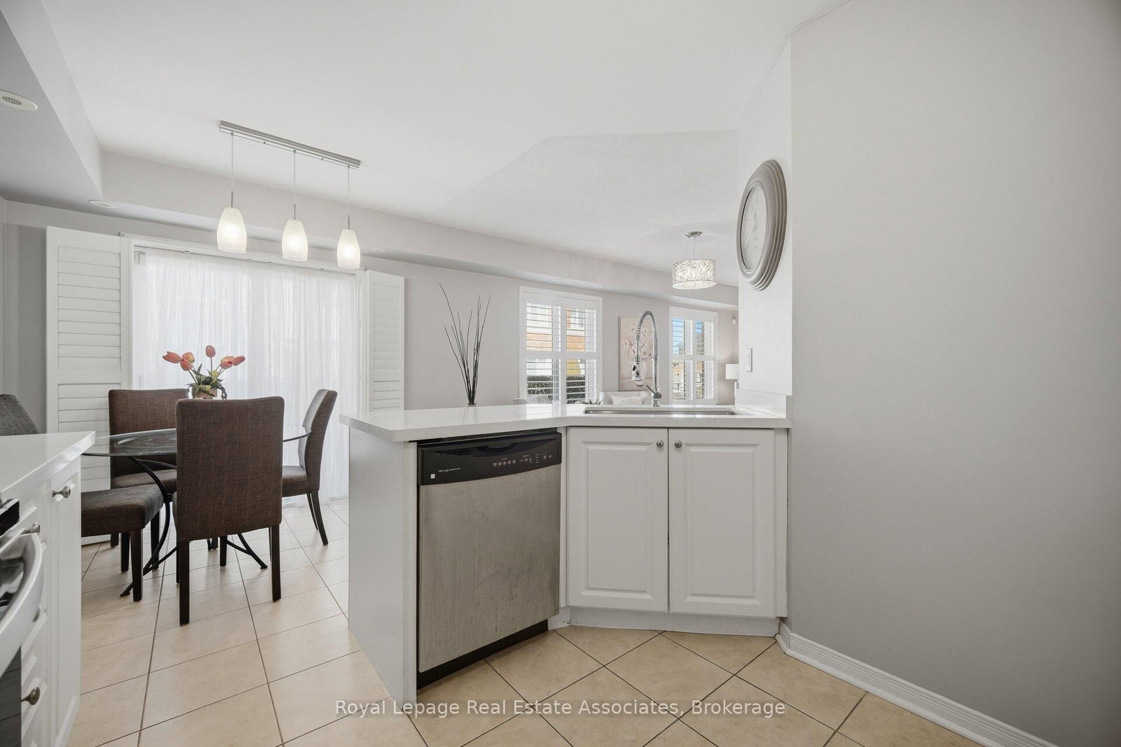 192 Louisbourg Way • Markham, ON photo 15